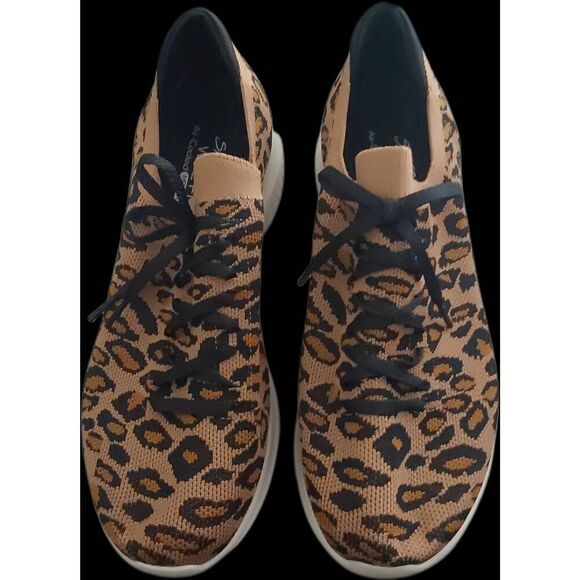 SKECHERS Wide Fit Memory Foam Air Cooled Safari Print Slip on Sneakers 10 - Picture 1 of 3
